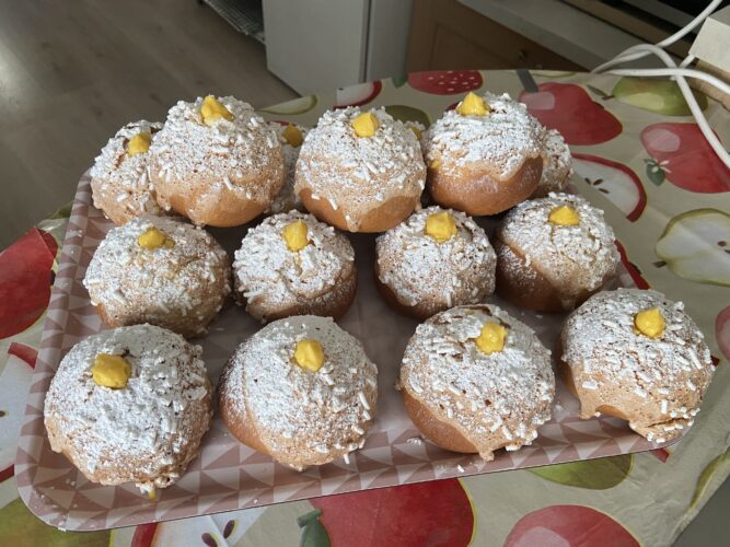 brioche nuvolette alla crema