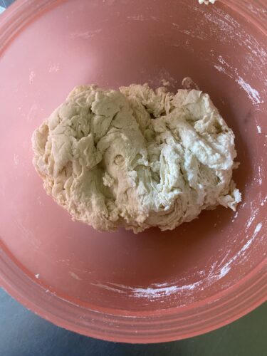 pane bianco lievito madre cotto pentola