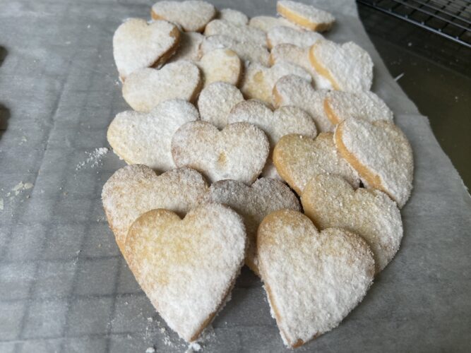 biscotti cuoricini latte condensato vaniglia senza uova