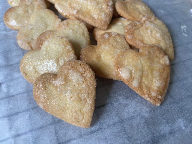 biscotti cuoricini latte condensato vaniglia senza uova