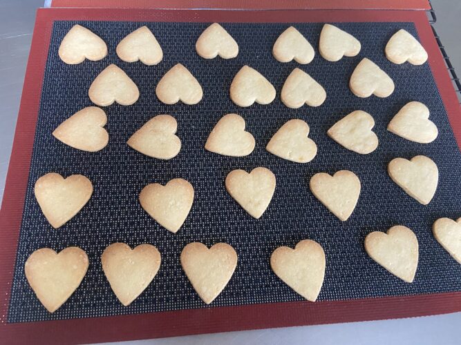 biscotti cuoricini latte condensato vaniglia senza uova