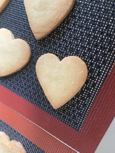 biscotti cuoricini latte condensato vaniglia senza uova