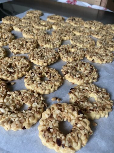 biscotti granella nocciole