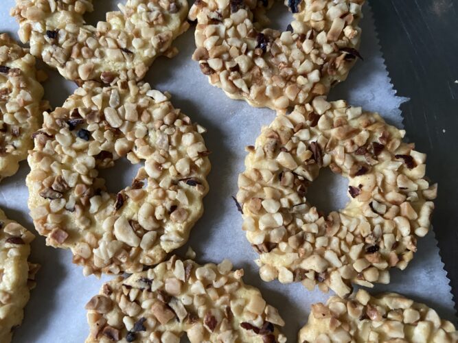 biscotti granella nocciole