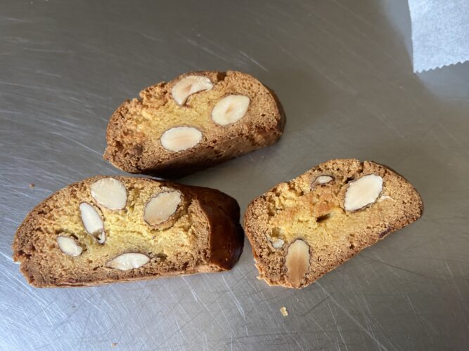 biscotti sbreghe alle mandorle