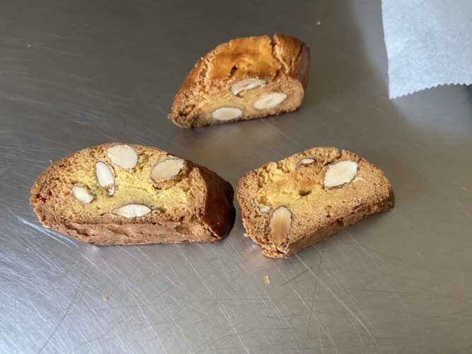 biscotti sbreghe alle mandorle