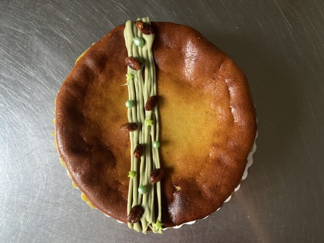 cheesecake basca bruciata pistacchio