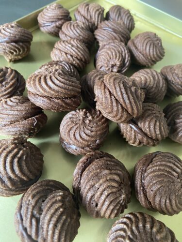 baci frolla montata dark cacao cioccolato