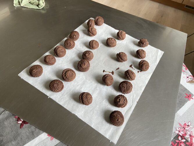 baci frolla montata dark cacao cioccolato