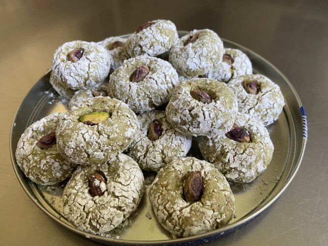 amaretti pistacchio senza glutine senza lattosio