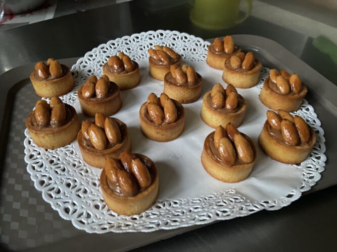 mignon tart alla mandorla