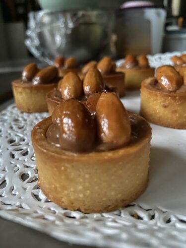 mignon tart alla mandorla