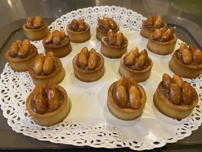 mignon tart alla mandorla