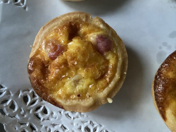 mini quiche lorraine