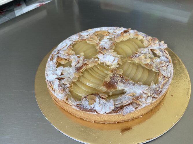 tart bordolese pere e mandorle