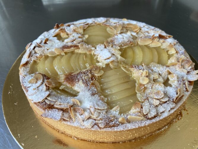 tart bordolese pere e mandorle