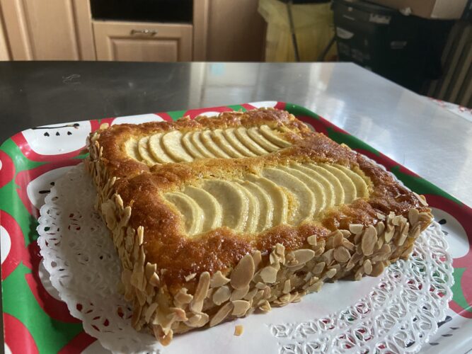 torta quadro mele fava tonka