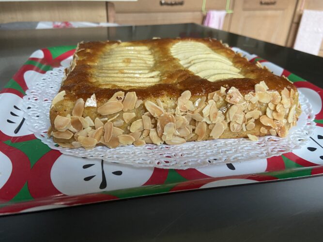 torta quadro mele fava tonka