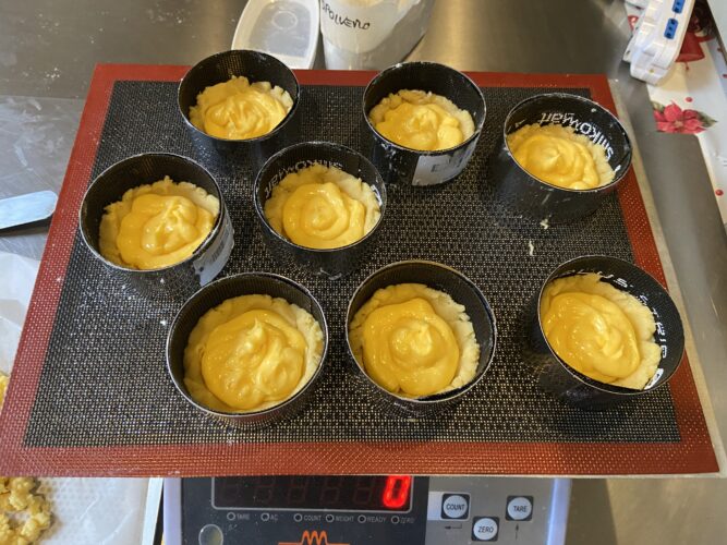 crostatine veloci sbriciolate alla crema