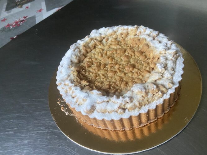 tart mele crema crumble