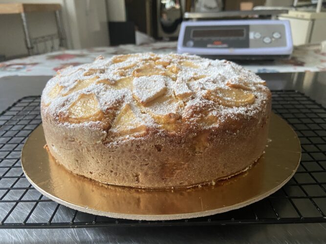 torta di mele crema vaniglia