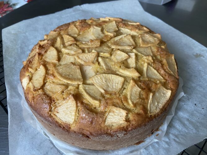 torta di mele crema vaniglia