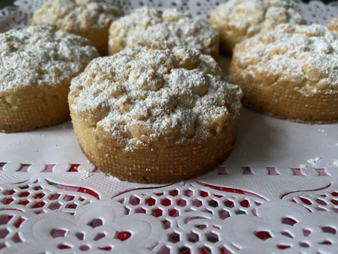 crostatine sbriciolate veloci alla crema