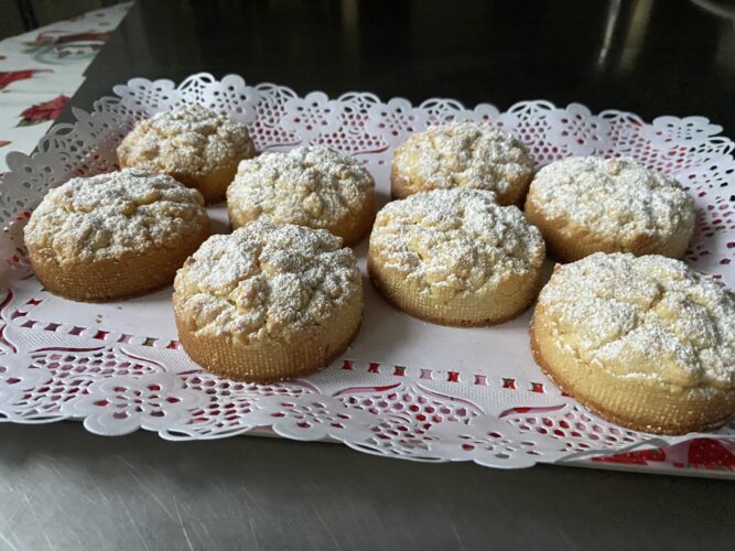 crostatine sbriciolate veloci alla crema