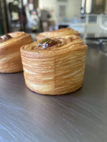 cuore pistacchio financier croissant