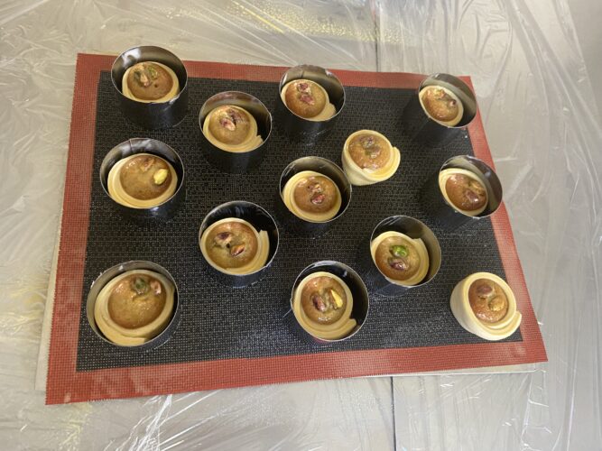 cuore pistacchio financier croissant