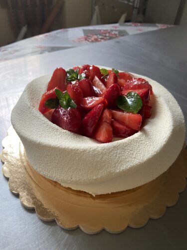 karma alle fragole torta moderna