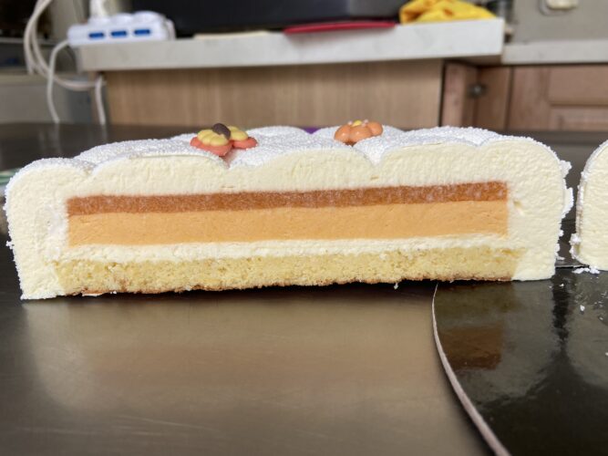 torta moderna ricotta mandorle arancia