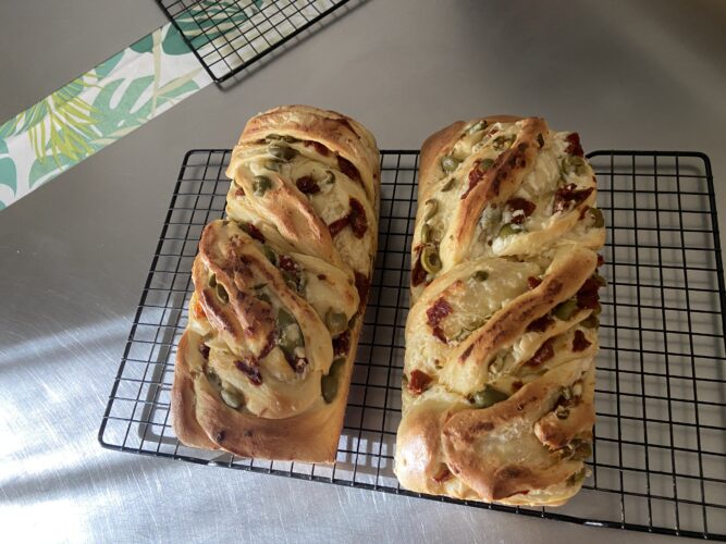 babka salato formaggio olive pomodori