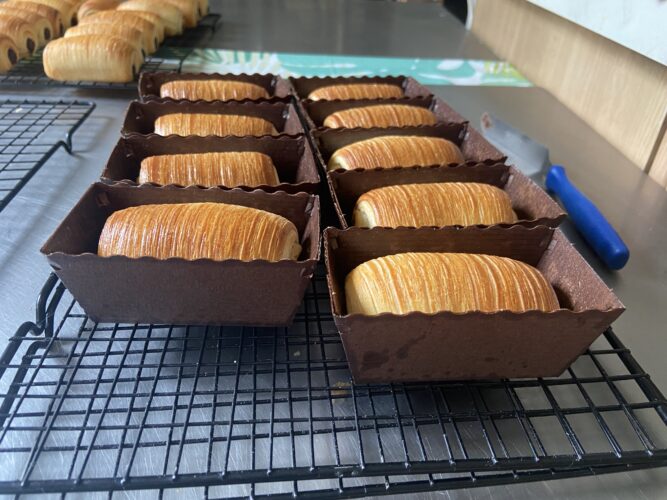 bauletto croissant rigato