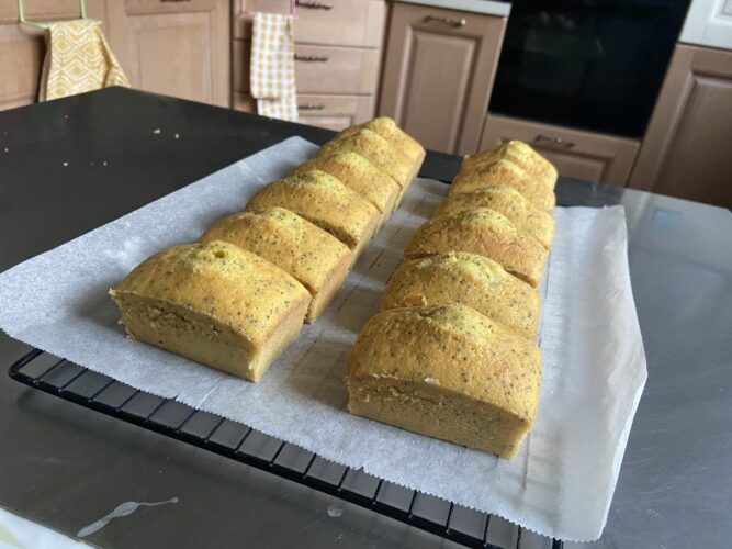 mini plum cake limone semi papavero