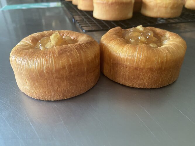 corona croissant tatin mele
