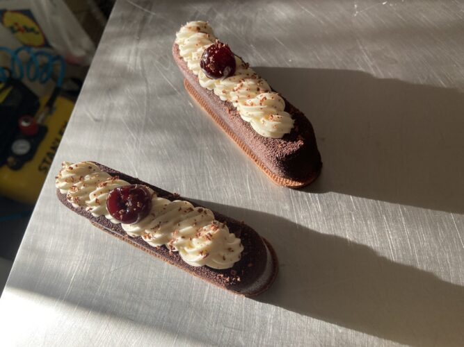 finti eclair foresta nera