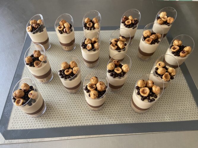 bicchierini dessert tutta nocciola