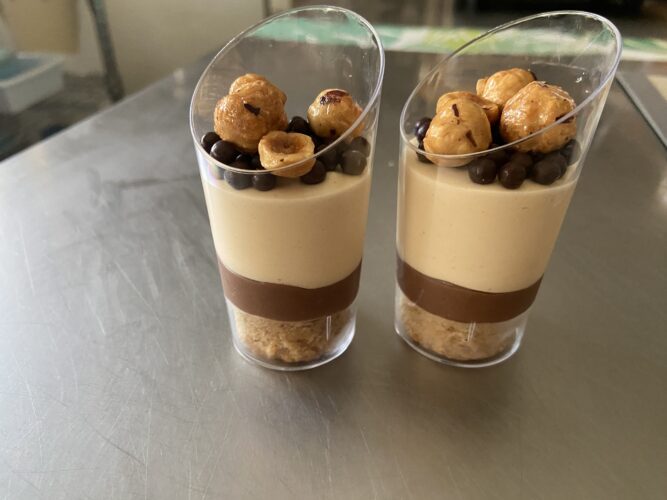 bicchierini dessert tutta nocciola