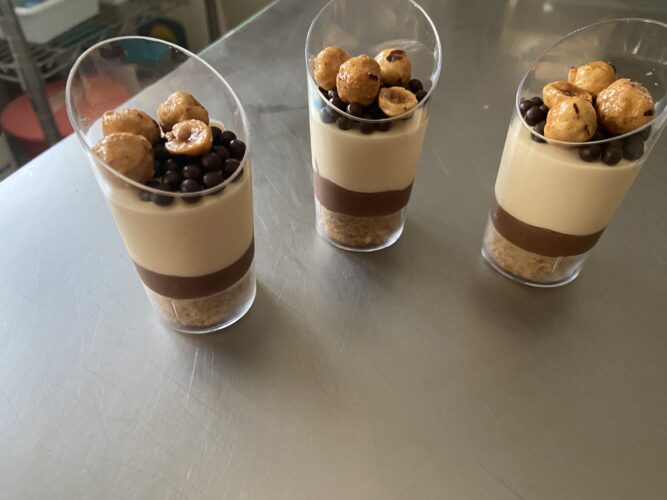 bicchierini dessert tutta nocciola