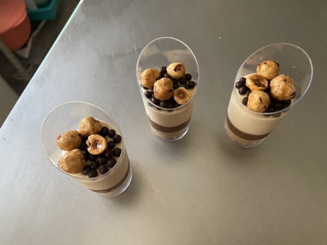 bicchierini dessert tutta nocciola