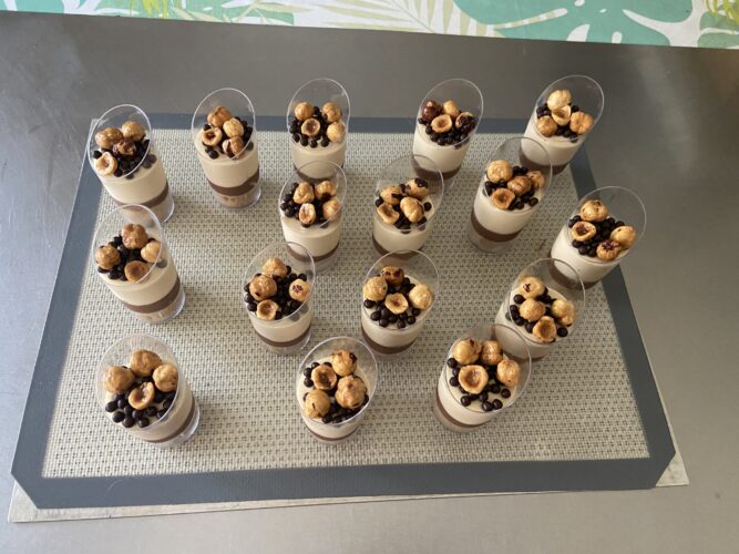 bicchierini dessert tutta nocciola