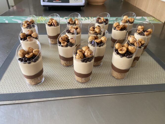 bicchierini dessert tutta nocciola