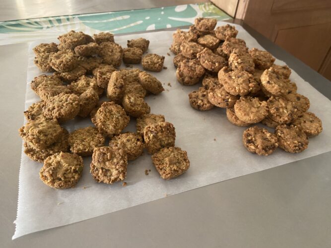 biscotti sbrisolini nocciola pistacchio