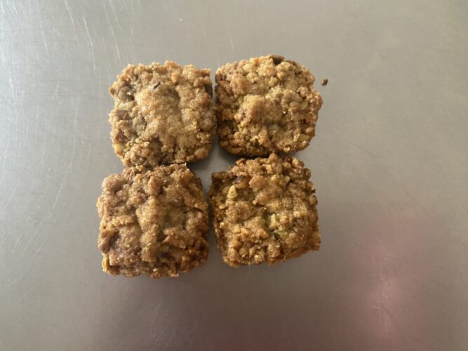 biscotti sbrisolini nocciola pistacchio