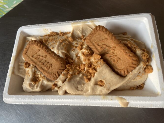 gelato biscoff lotus biscotto
