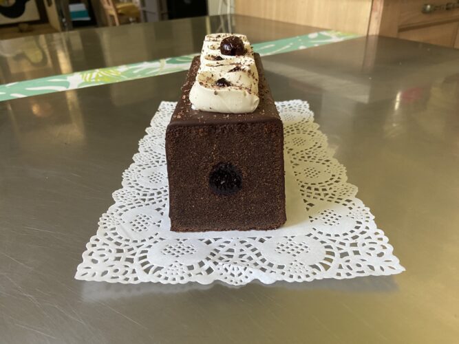 travel cake foresta nera cioccolato ciliegie