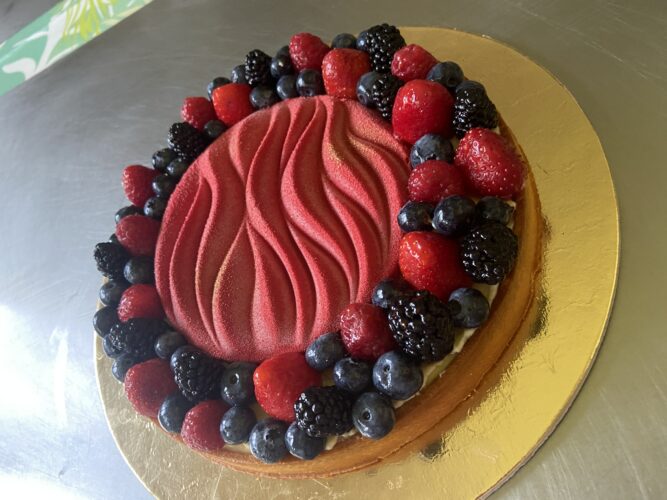 crostata moderna di frutta