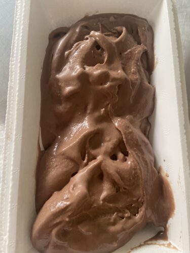 gelato bacio