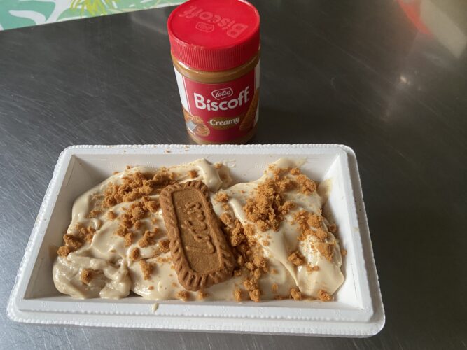 gelato lotus con pasta